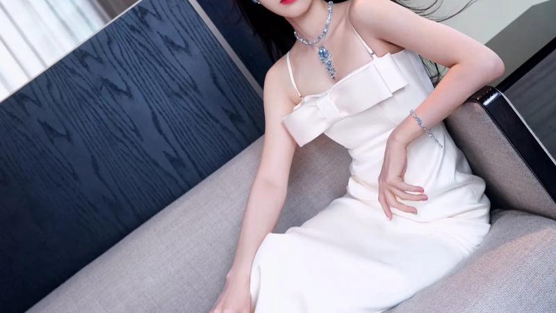 张碧晨工作室辟谣炒股不拍戏：专注音乐绝不妥协