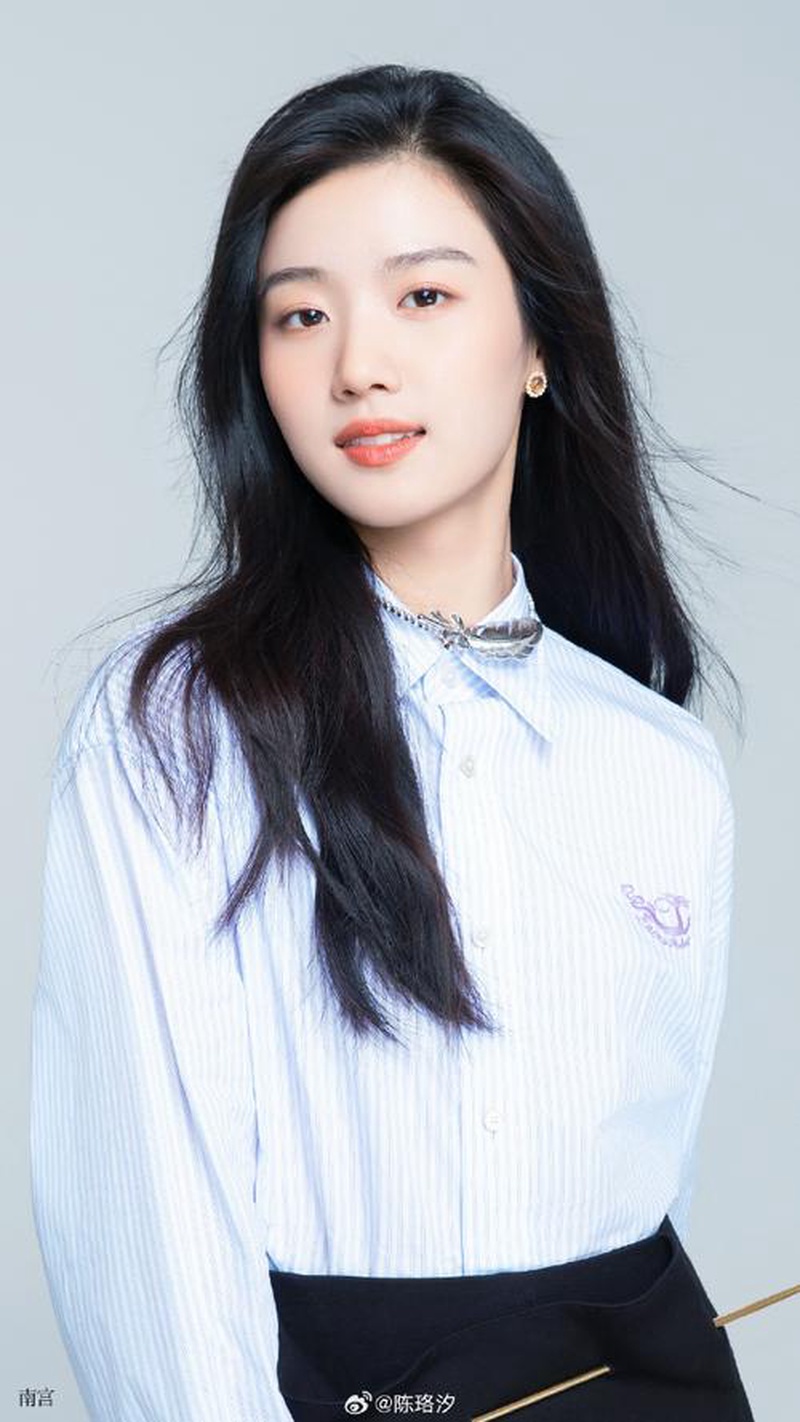 卢昱晓